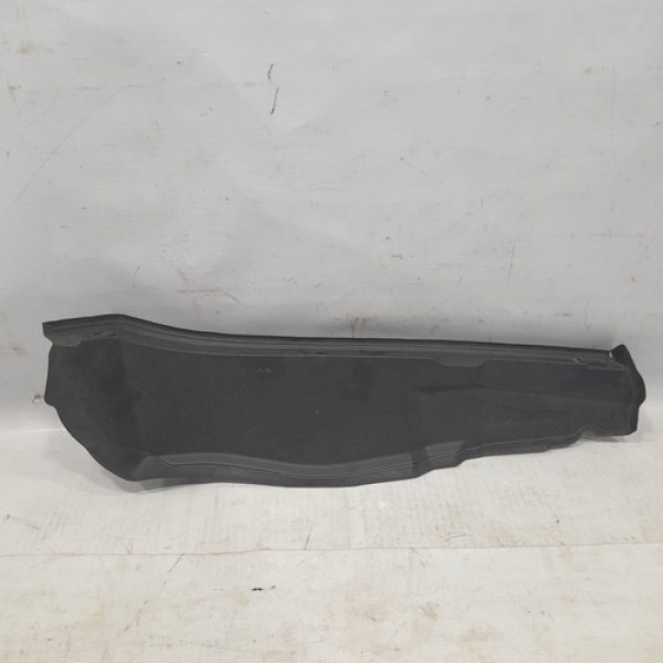 Vedação Defletor Do Capô Dianteiro Esquerdo Bmw X1 2012  Z30