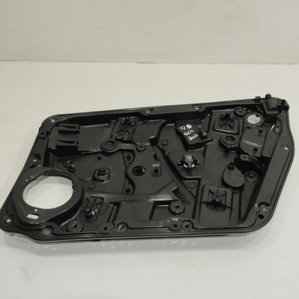 Máquina Vidro Dianteiro Direito Gla200 2016 2019 C603