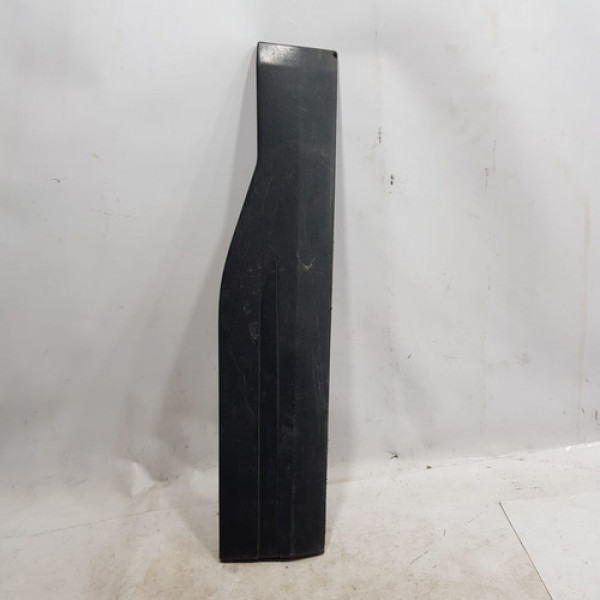 Friso Da Porta Traseira Esquerda Kicks 2021  N156