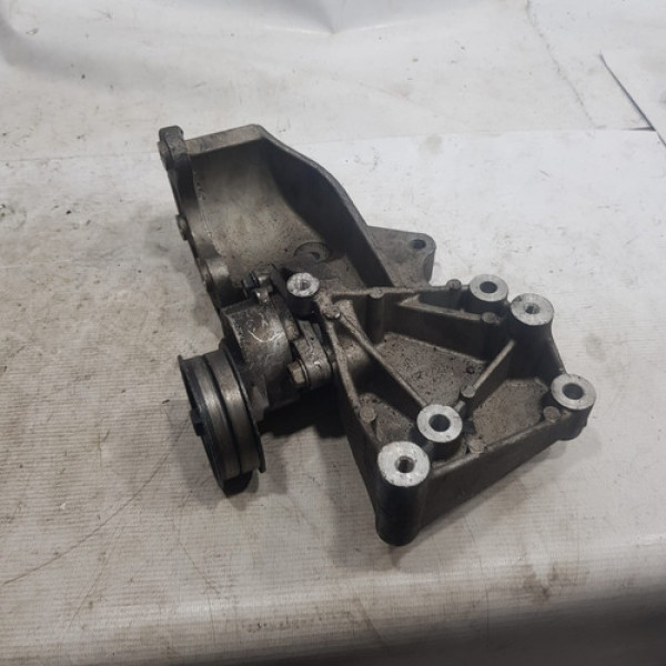 Suporte Compressor Do Ar Condicionado Cobalt 1.4 2012 I613