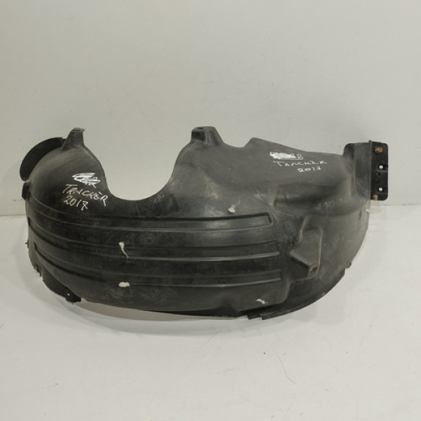 Protetor Parabarro Traseiro Direito Tracker 2014 19 Ef560