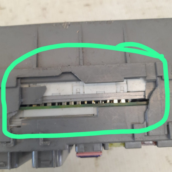 Caixa Fusíveis C/avaria Civic 1.8 16v 2008 A 2012  Lm936