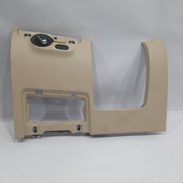 Moldura Do Painel L.e Jetta Tsi 2011 A 2014 Uv507