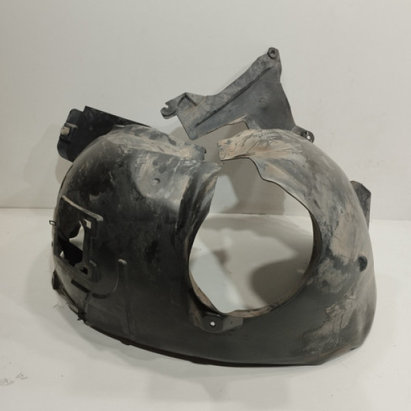 Protetor Parabarro Dianteiro Esquerdo Gla200 13 15 Ef565