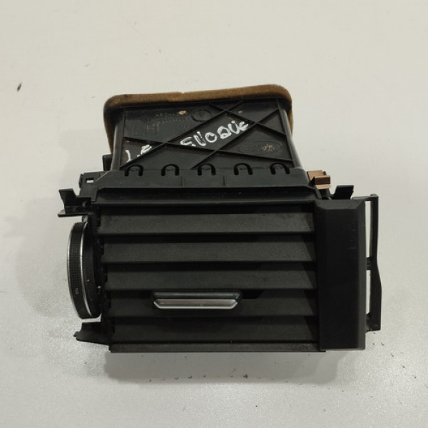 Difusor Ar Esquerdo Audi A4 2.0 2011 2015 Uv602