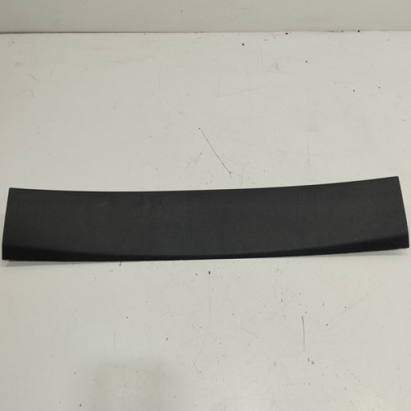 Acabamento Tampa Traseira Audi Q3 2021 2023 Bc1038