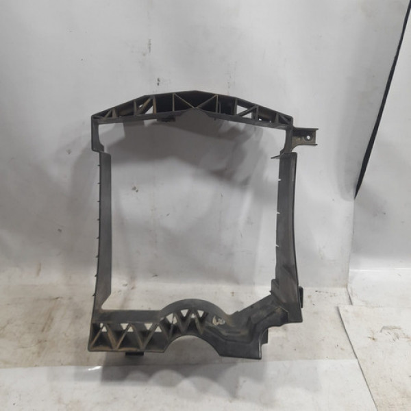 Defletor Radiador Direito Discovery Range Rover 2010 L18