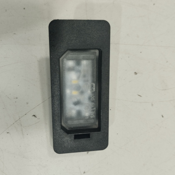 Luz Placa Original Bmw 320i 2019 2022 Yz364