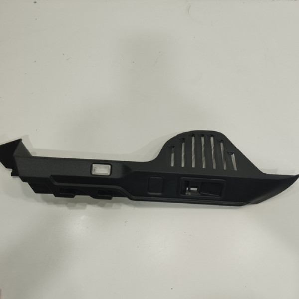 Acabamento Tampa Traseira Esquerdo Jaguar Fpace 17 20 Bc1111