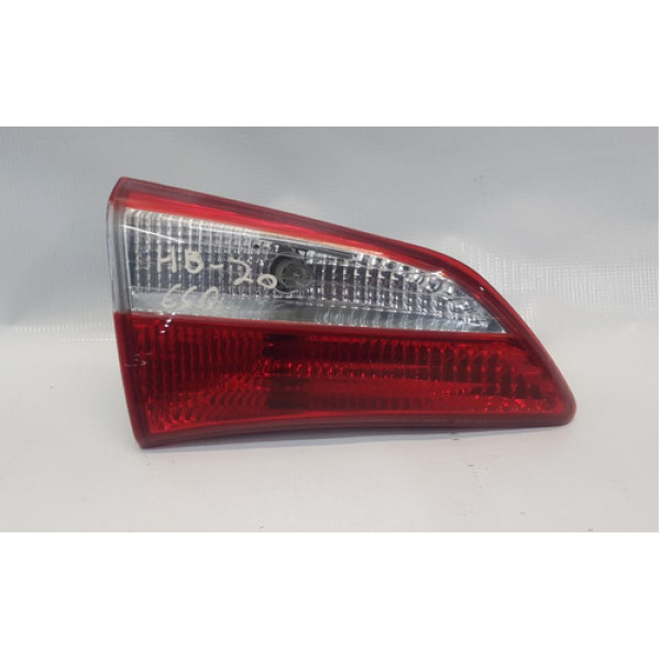 Lanterna Tampa Esquerda Hb20 Hatch 2012 2018 Fg62