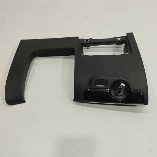 Moldura Inferior Volante Botão Farol Jetta 2016 2019 Uv593