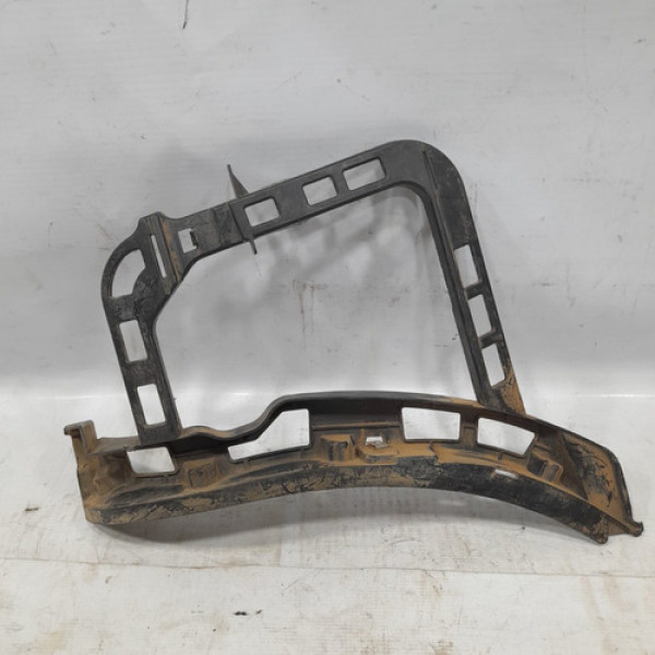 Guia Parachoque Traseiro Direito Vw  Passat 2014 A 2016 I214