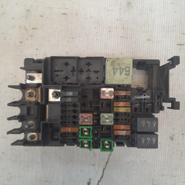 Caixa De Fusíveis Passat  2.0 Turbo 2010 A 2014 Lm563