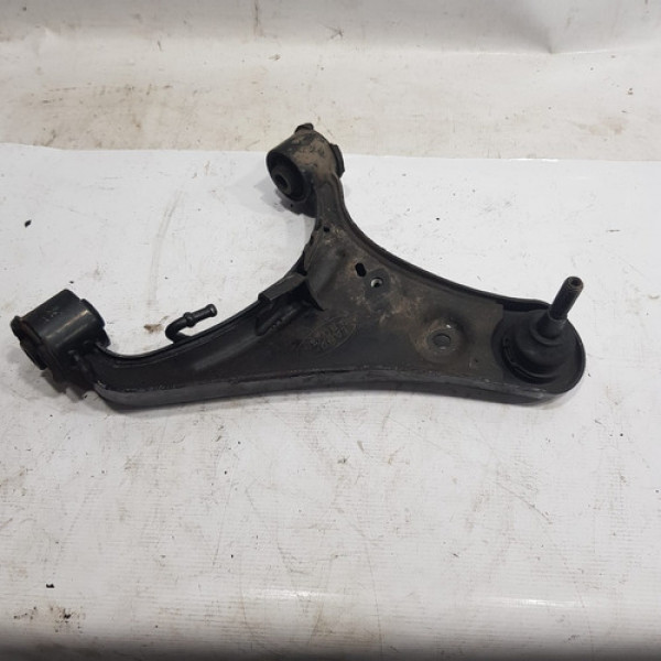 Bandeja Dianteira Superior Esq Discovery 4 2010 A 2015 St66