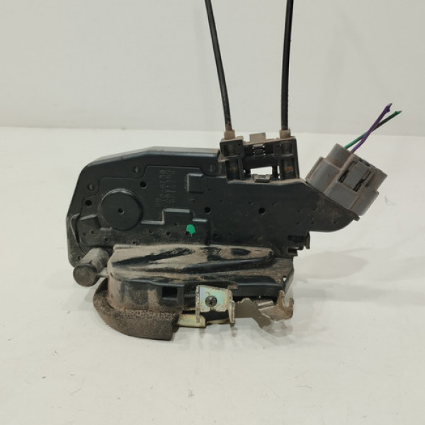 Fechadura Porta Traseira Direita  Sentra 2.0 08 12 Ab1311