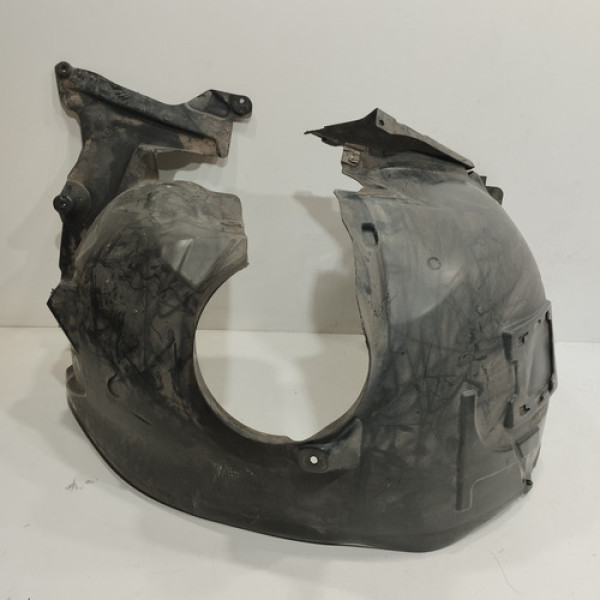 Protetor Parabarro Dianteiro Direito Gla200 2016 2019 Ef578