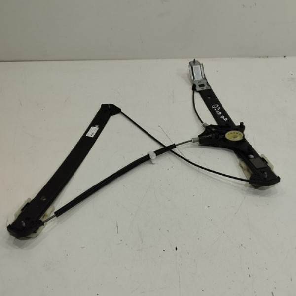 Máquina Vidro Dianteiro Direito Audi Q3 2021 2023 C524