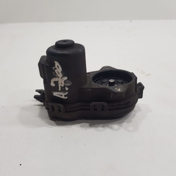 Motor Pinça Direito Mercedes A200 13 14 15 Wx173