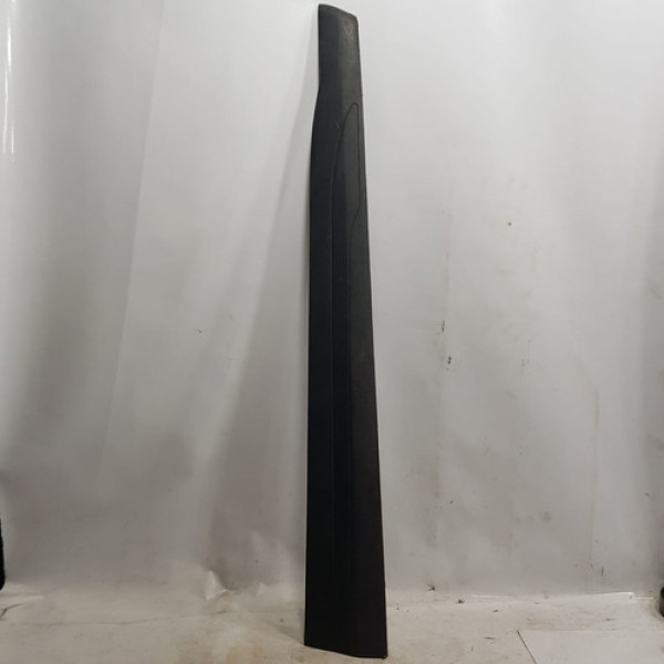 Friso Da Porta Dianteira Direita Kicks 2018  N184