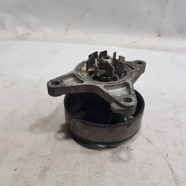 Bomba De Água Nissan Sentra 2014 2.0 V64