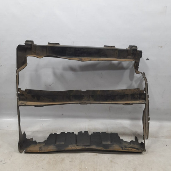 Defletor Radiador Range Rover Vogue 2016   Z68