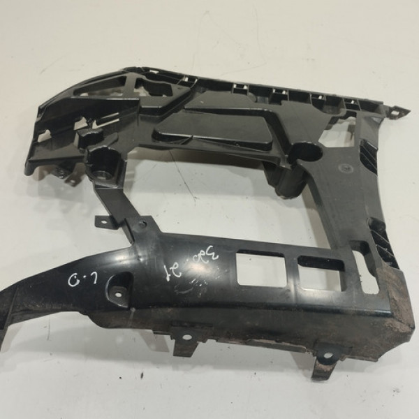 Guia Parachoque Traseiro Direito Bmw 320i 2019 2022 I858