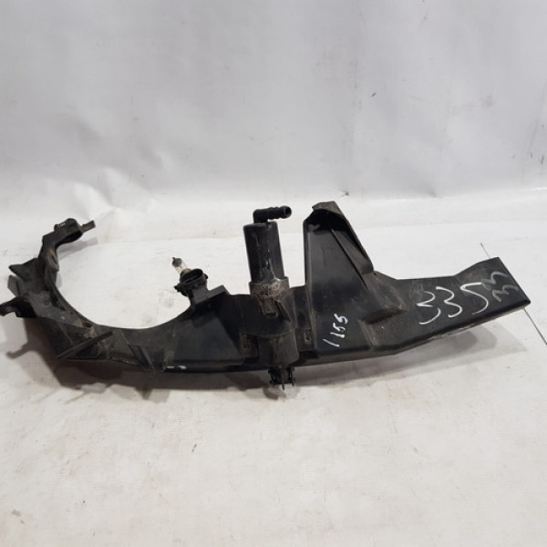 Suporte Esguicho Farol Lado Esquerdo Bmw M3 2008 I155