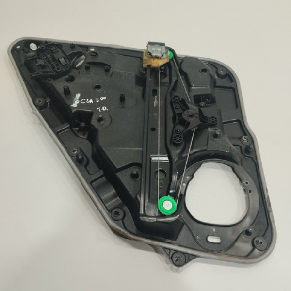 Máquina Vidro Traseiro Direito Cla200 2014 2016 C577
