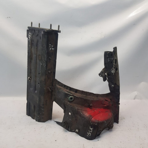 Longarina Caixa De Roda Direito Bmw 335 2008 2014 Mn49