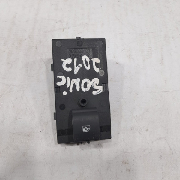 Botão Comando Vidro Dianteiro Direito Sonic 2012 2014 Yz101