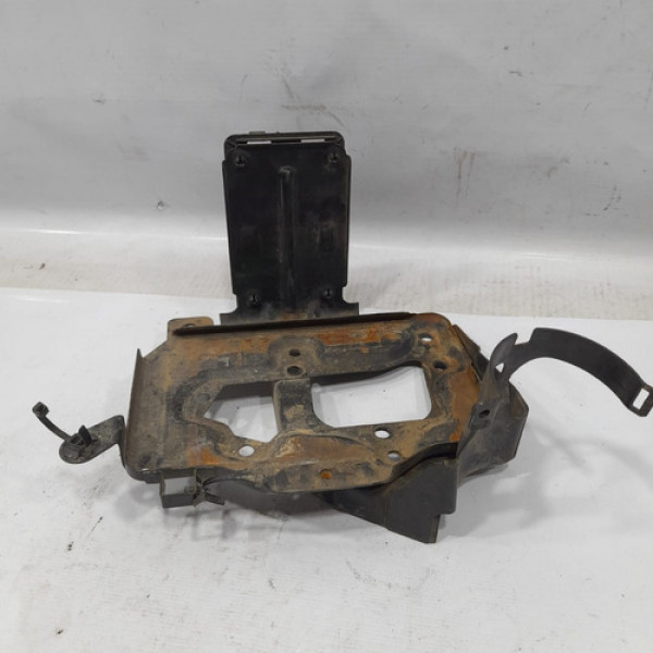 Suporte Da Caixa De Bateria Azera 2009  Qr300