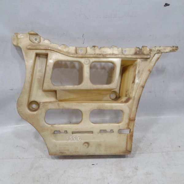 Guia Do Parachoque Traseiro Direito Bmw 335i 2008  I303