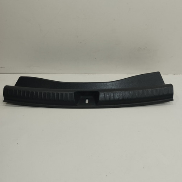 Acabamento Porta Malas Mercedes Gla200 2015 2018 Bc1114