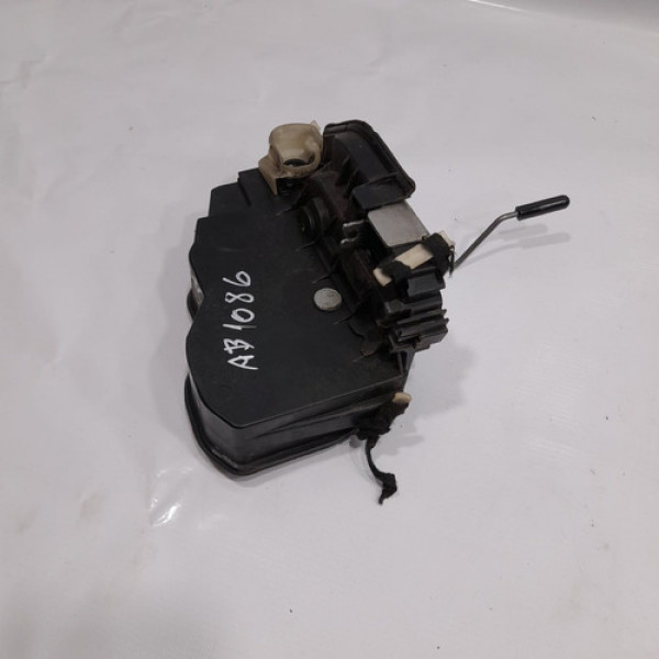 Fechadura Dianteira Esquerda Bmw 320i 2012 Ab1086