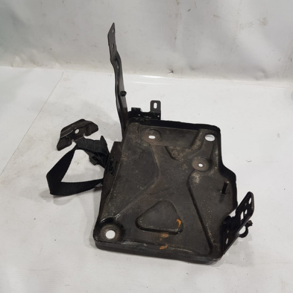 Suporte Da Caixa De Bateria Fiat Toro 2019 Qr252