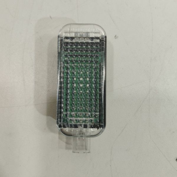 Luz Forro Porta Dianteiro Direito Audi Q5 2020 2023 Bc895