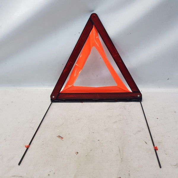 Triângulo De Advertência  Audi  A3 2.0 2010   A21