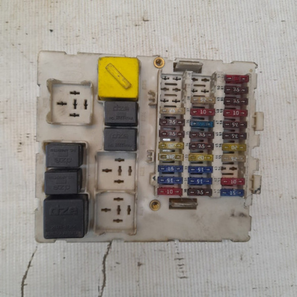 Caixa De Fusíveis Ford Focus 2.0 2009/2013  Lm428