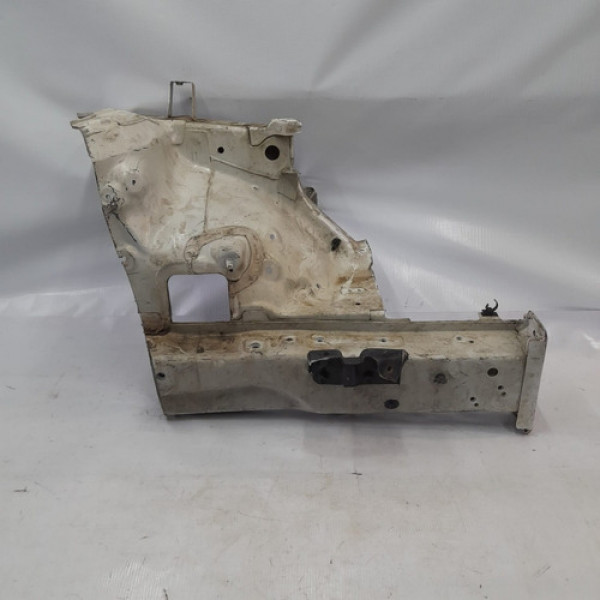 Longarina Caixa De Roda Hyundai Azera 2015 L.e Mn32