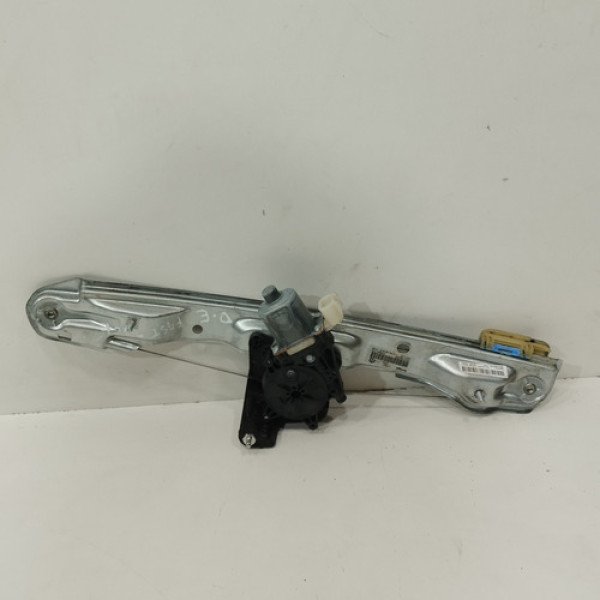 Máquina Vidro Dianteiro Esquerdo Fastback Abarth 23 24 C587