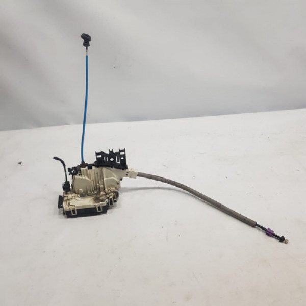 Fechadura Dianteira Direita Mercedes A200 2013 A 2015   C365