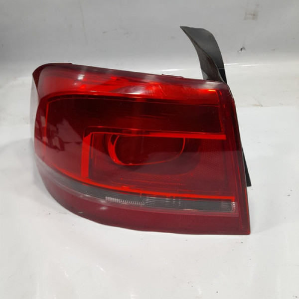 Lanterna Esquerda Passat 2011 12 13 14 2015 Fg405