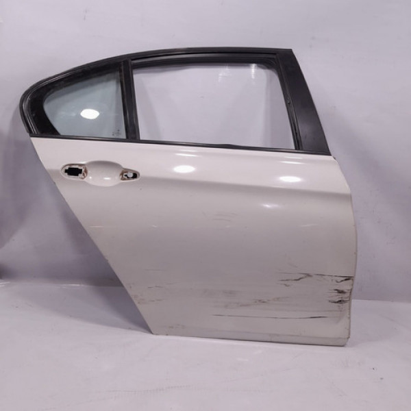 Porta Traseira Direita Bmw 320i 2012 A 2016 Detalhe F207