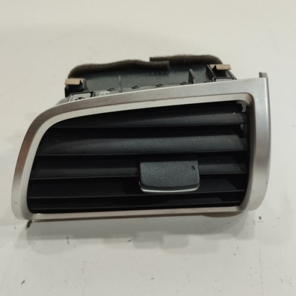 Difusor Ar Direito Eclipse Cross 2021 2023 Uv458