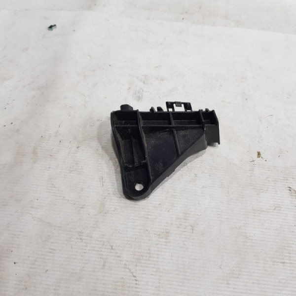 Guia Parachoque Dianteiro Direito Corolla 2016 A 2018  I227