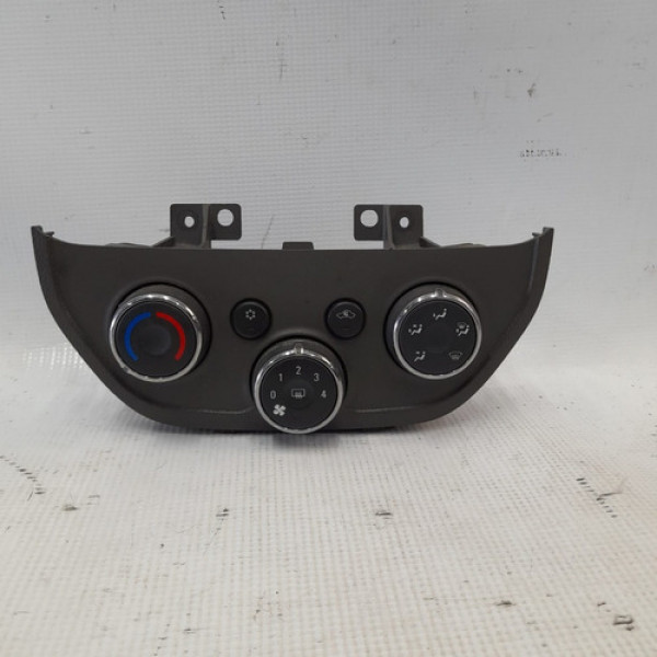 Comando De Ar Chevrolet Cobalt 1.4 2012 A 2016 Q114