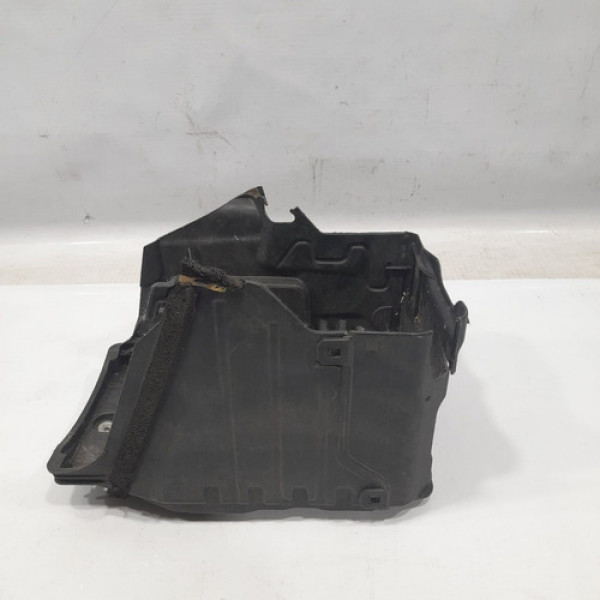 Suporte Da Caixa De Bateria Com Detalhe Focus 2017 Qr248