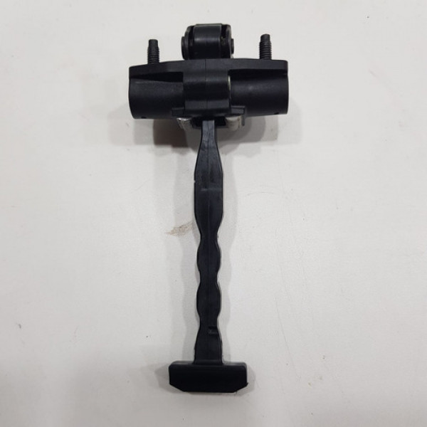 Limitador Dianteiro Direito Cruze Hatch 2017 A 2020 Pq281