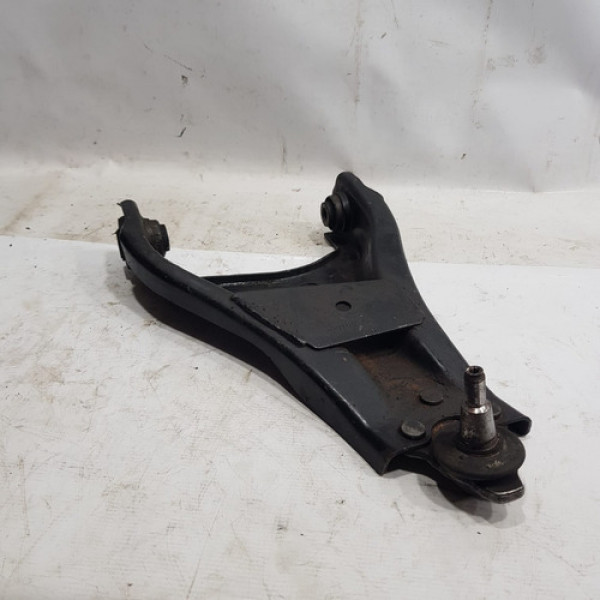 Balança Bandeja Dianteiro Direito Duster 2017 St95