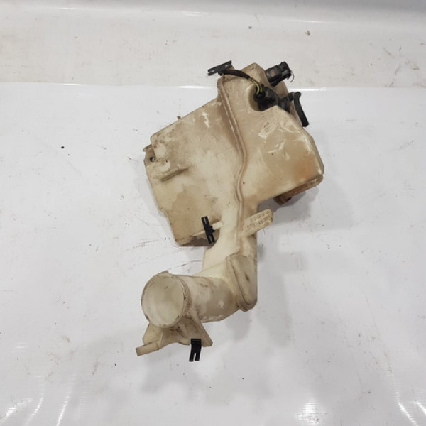 Reservatório Água Parabrisa Passat Tsi 2011 A 2015  Ij24